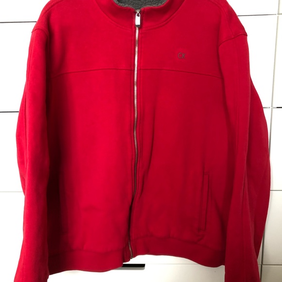 Flawless, Excellent condition, brand name clothes! - Picture 2 of 3